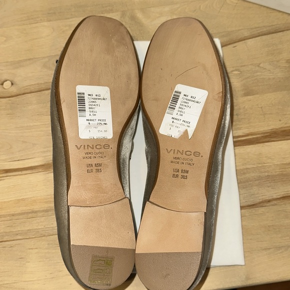 VINCE Bray Velvet Loafers - Picture 4 of 7